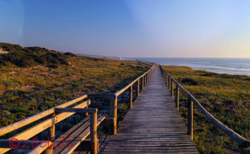 Praia das Pedras Negras